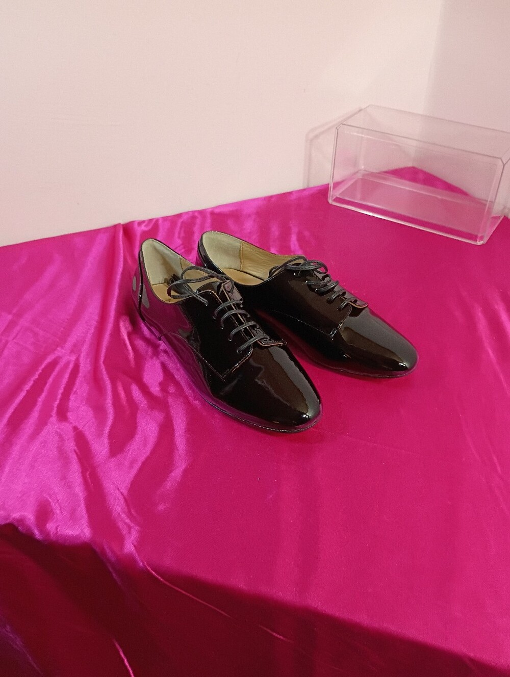 BOTKIER Caia Black Patent Leather Tassle Oxford Shoes Sz 6